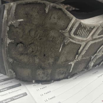 Skechers Ayakkabısının Tabanı Çöktü, Değişim Talebi Reddedildi