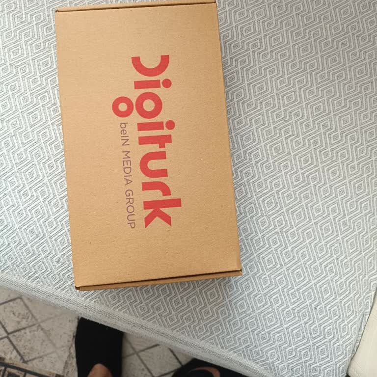 Taahhüt Edilen 299 TL Üstündeki Faturalar, İzinsiz Beşiktaş Üyeliği Ve Modem Ücretleri İade Talebi