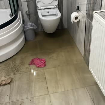 İSKİ’nin Yanlış Rögar Takması Evimi Lağım Suyu Bastı, Zarar Gördü