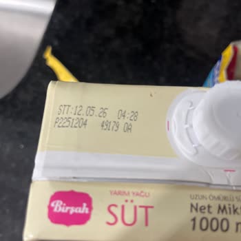 A101 Şubesinde Son Kullanma Tarihi Geçmiş Süt Ve Danone Ürünleri Çocukları Hastalığa Sürükledi