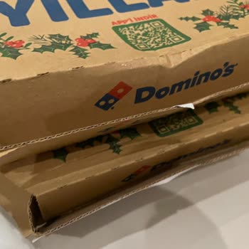 Domino's Pizza Atalar Şubesinde Açık Ve Ezilmiş Kutulara İade Şikayeti