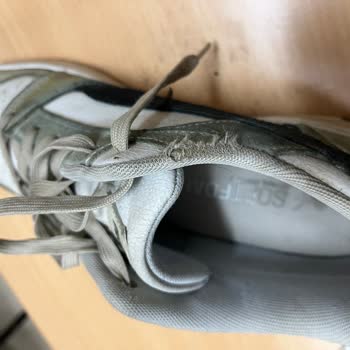 Kısa Sürede Üretim Hatası Gösteren Ayakkabımın İade Talebi Haksızca Reddedildi