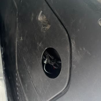 Demmon Dizel Isıtıcı Montajında Araç Zarar Gördü Ve Ürün Arızalı