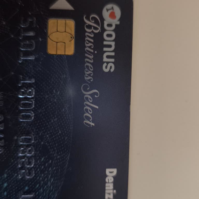 Kredi Kartı Borcu Ödendi, Blok Kaldırılmadı Ve Kartlar Kullanılamıyor