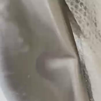 Hasarlı Çelik Çöp Kovası Ve Dolap’ın Yetersiz Destek Süreci