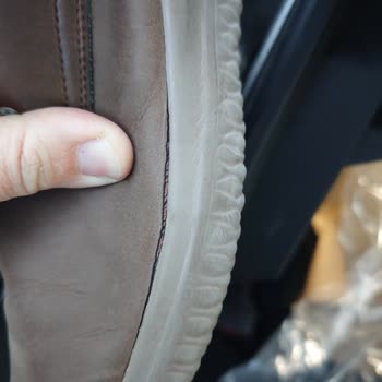 Üretim Hatası Olmadığı Söylenirken Skechers Ayakkabısının Hızlı Yıpranması Ve Fiziki İnceleme Talebi