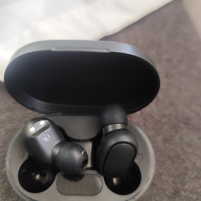 Arızalı Kulaklık Ve Üç Kat Kargo Bedeli İadesi Talebi