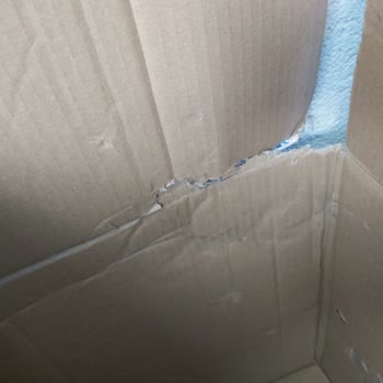 Yurtiçi Kargo Paketi Açtığımda Ürünün İçten Kırık Olduğunu Fark Ettim