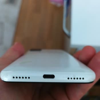 Reeder Garanti Kapsamındaki Telefonun Şarj Soketi Kırığı İçin Aşırı 6500 TL Tamir Ücreti