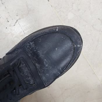 Tergan Deri Ayakkabıda Tek Yağmurlu Kullanımda Beyaz Lekeler ve Kalite Sorunu