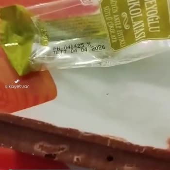 Migros’tan Aldığım Beyoğlu Çikolatası Kurtlu Çıktı