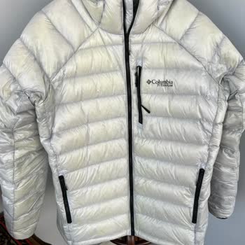 Arctic Crest Down Montunun Kısa Sürede Sararması Ve Şirketin Duyarsız Yanıtı