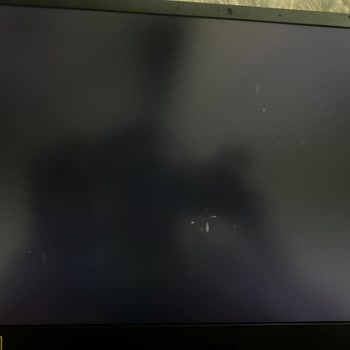 Acer Nitro 5 Modelinde Piksel Hataları Garanti Kapsamında Çözülmedi