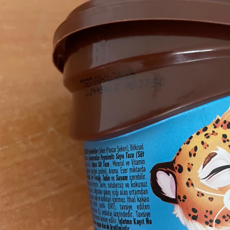 Yenir Market Raflarda Tarihi Geçmiş Ürünler Satılıyor!