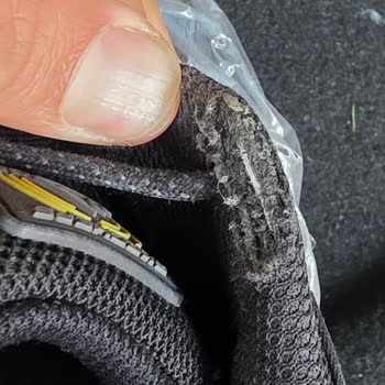 Skechers Sneaker’larda Kalite Sorunu Ve İade Reddi