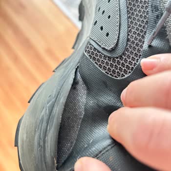 Skechers Max Protect Ayakkabısının Kısa Sürede Açılması Ve Tüketici Mağduriyeti