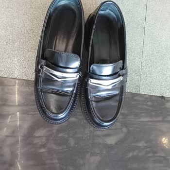 Hotiç Ayakkabı Sapasağlam Deri Üstü Ayakkabının Tabanı 2 Yılda Yarıldı, Firma Yardımcı Olmadı!