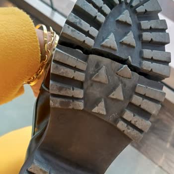 Hotiç Ayakkabı Sapasağlam Deri Üstü Ayakkabının Tabanı 2 Yılda Yarıldı, Firma Yardımcı Olmadı!