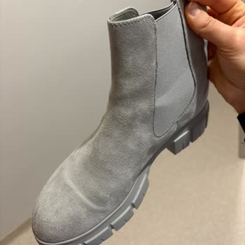 Deichmann Botunda Açılan Kırılma Ve Ağrılı Kusur Nedeniyle İade Talebi