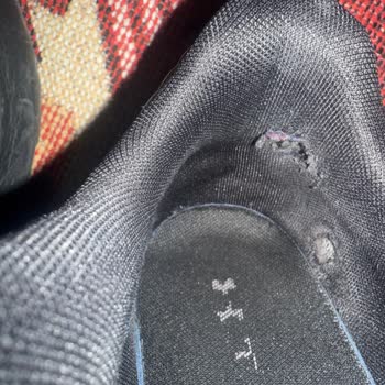 Under Armour Erkek Ayakkabısının İlk 10 Kullanımda Deforme Olması Ve Amazon Değişim Reddine İtiraz