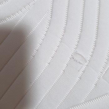 Yatsan 70 Bin TL’lik Yatağında Yırtık, Garanti Kapsamında Değişim Talebim Reddedildi