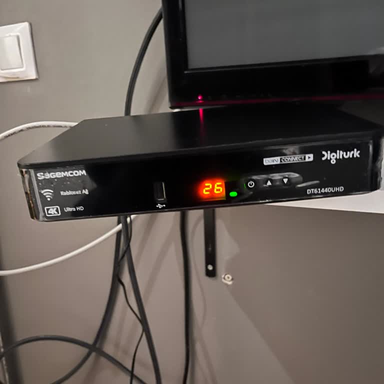 Arızalı Digiturk Plus Kutusunun Ücretsiz Değişimi Ve Servis Ücreti Talebine İtiraz