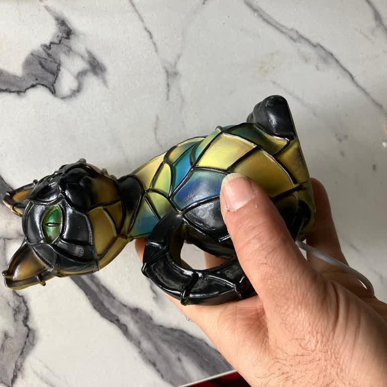 Yanıltıcı Reklamla Gelen Küçük Plastik Kedi Figürü İçin Tam İade Talebi