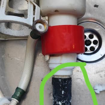 Visam Gömme Rezervuarı Su Kaçırıyor Ve Parça Bulunamıyor