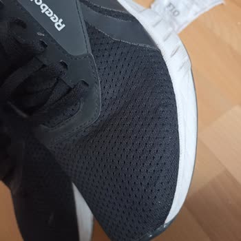 Az Kullanıma Rağmen Reebok Ayakkabısının Fileleri Yırtıldı Değişim Talebi Reddedildi