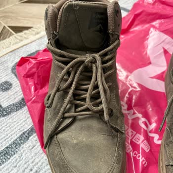 Kısa Sürede Çatlayan Ayakkabı İçin Garanti Reddedildi