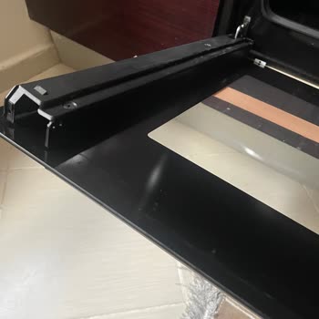 Fırın Kapak Parçasının Kırılması Ve Ücretsiz Onarım Talebi