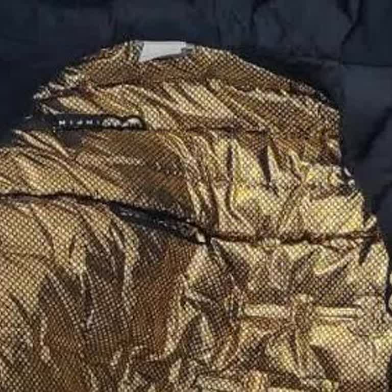 Dikişlerinden Su Alan Columbia Montu Ürün Değişimi