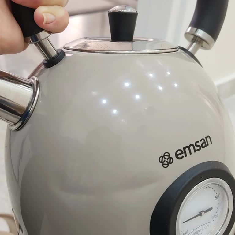 Hepsiburada Kargoda Zedelenmiş Kettle İçin Yetersiz 500 TL Teklife Karşı Yeni Ürün Değişimi Talebi