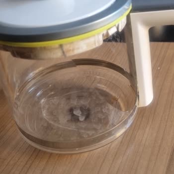 Beko Çay Makinesi Demliğinin Kırılması Ve Servisten Kullanıcı Hatası Söylenmesi