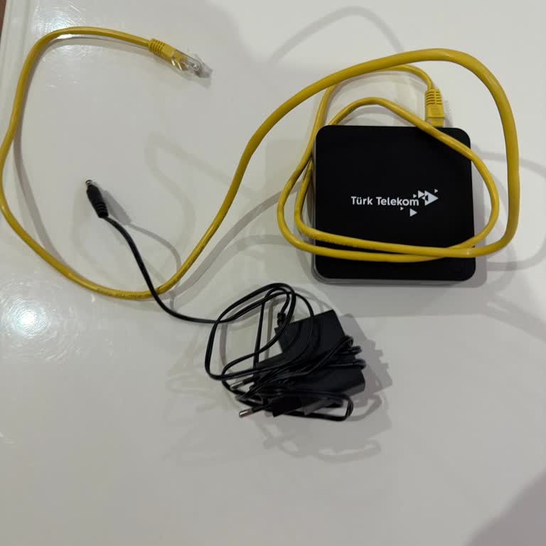 Tivibu Hizmetinde Sürekli Kopma Ve Müşteri Hizmetinden Alaycı Yanıt