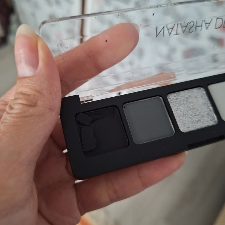 Sephora’nın Kırılabilir Palet Paketlemesindeki İhmal