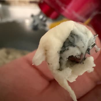 Schafer Pro Chef XL Makinesinde Aparat Bağlantı Bölümünden Siyah Madde Kaçması ve Sağlık Riski