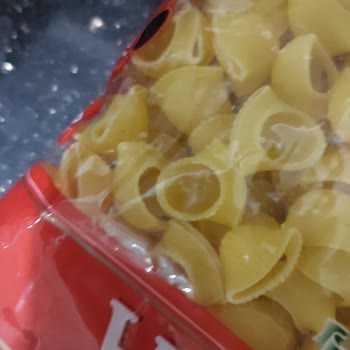 Arbella Mantı Makarnasında Açılmamış Pakette Böcek Bulunması