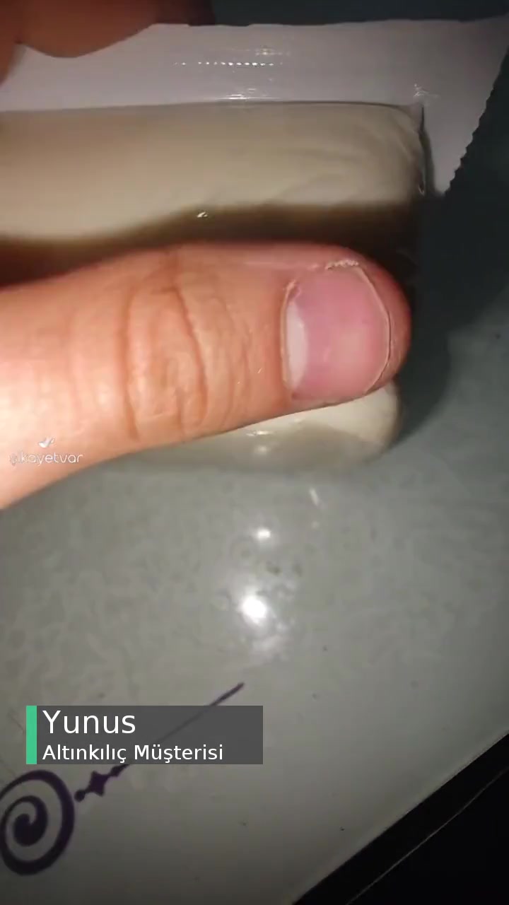 Altınkılıç Tost Peyniri İçinde Kıl Var videonun kapak resmi