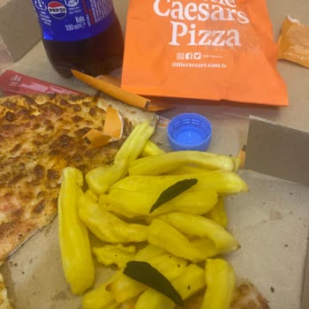 Soğuk Pizza Ve Yanmış Patatesler Nedeniyle İade Talebi