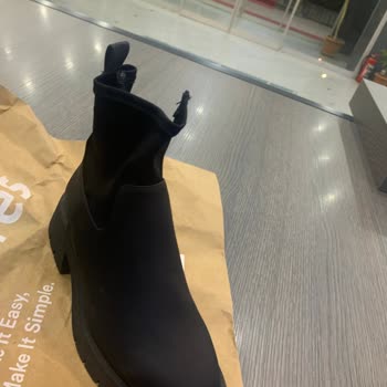 Lefties’te Tek Ayak Gelen Bot Siparişi Ve İade Talebi