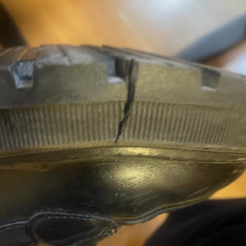 Hotiç Kadın Loafer Ayakkabısının Tabanı Kısa Sürede Ayrıldı, Değişim Talebim Kabul Edilmedi
