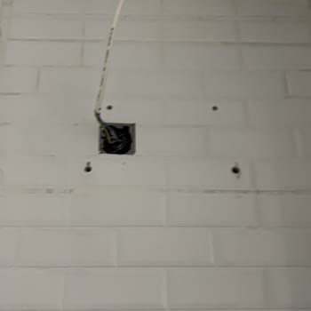 Kumtel Servisinin Aşırı Ücret Talepleri Ve Saygısız Tutumu Müşteriyi Mağdur Etti