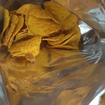 Patos Acı Cips Paketi İçinde Tanımlanamayan Yabancı Madde Çıktı