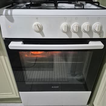 Arçelik Fırın Kontrol Paneli Yazılarının Silinmesi Yangın Riski Oluşturuyor