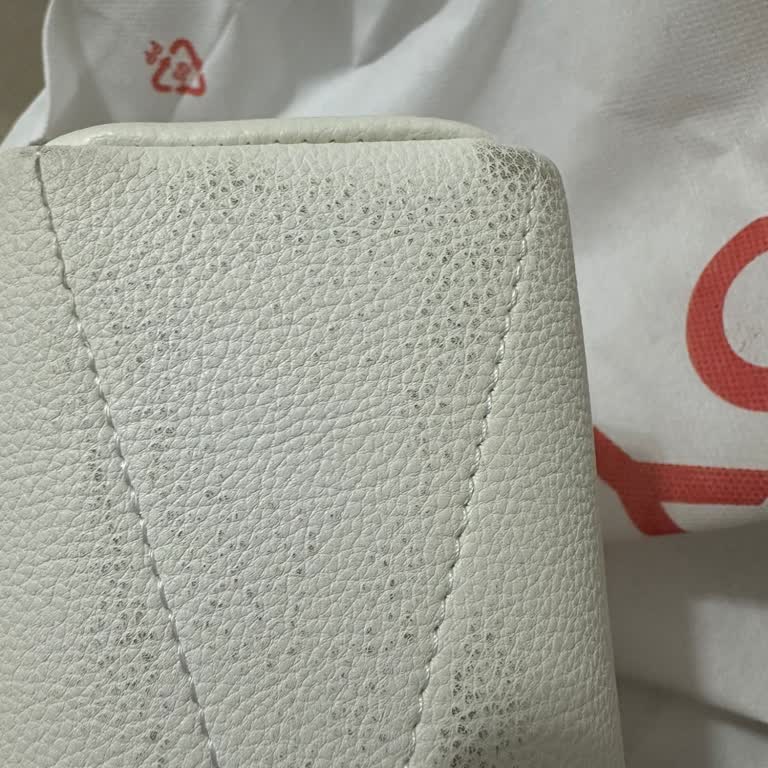 Kirli Çanta Teslimatı İçin Değişim Ve Tazminat Talebi