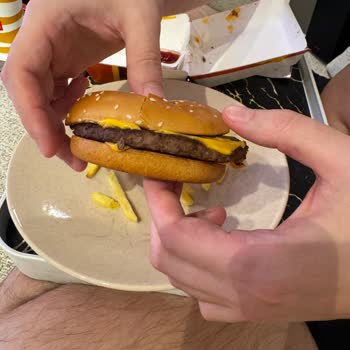 Yemeksepeti Yanlış Ve Eksik Sipariş İçin Tam İade Ve Müşteri Temsilcisi!