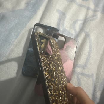 Instagram'dan Aldığım Telefon Kılıfları Fotoğrafla Uyuşmuyor, İade Garantisi Yerine Getirilmedi