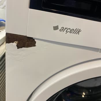 Arçelik Çamaşır Makinesinde Boya Dökülmesi Sorunu