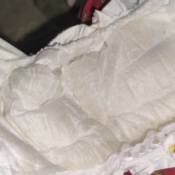 Molfix Bebek Bezinde Sızan Jel Tanecikleri Bebeğimde Şiddetli Pişik Oluşturdu